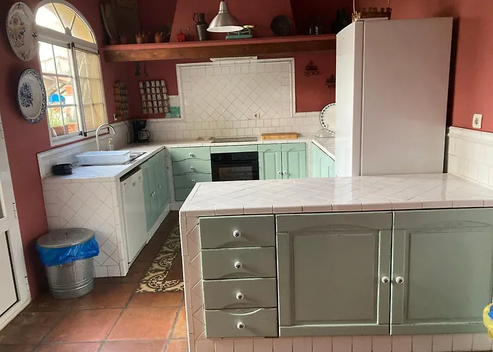 Valdevilano * La Roca de la Sierra