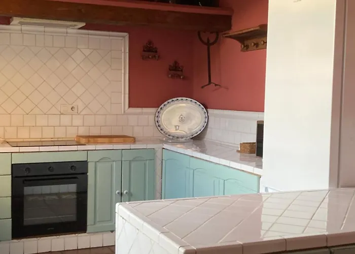 瓦尔德维拉诺乡村民宿 *